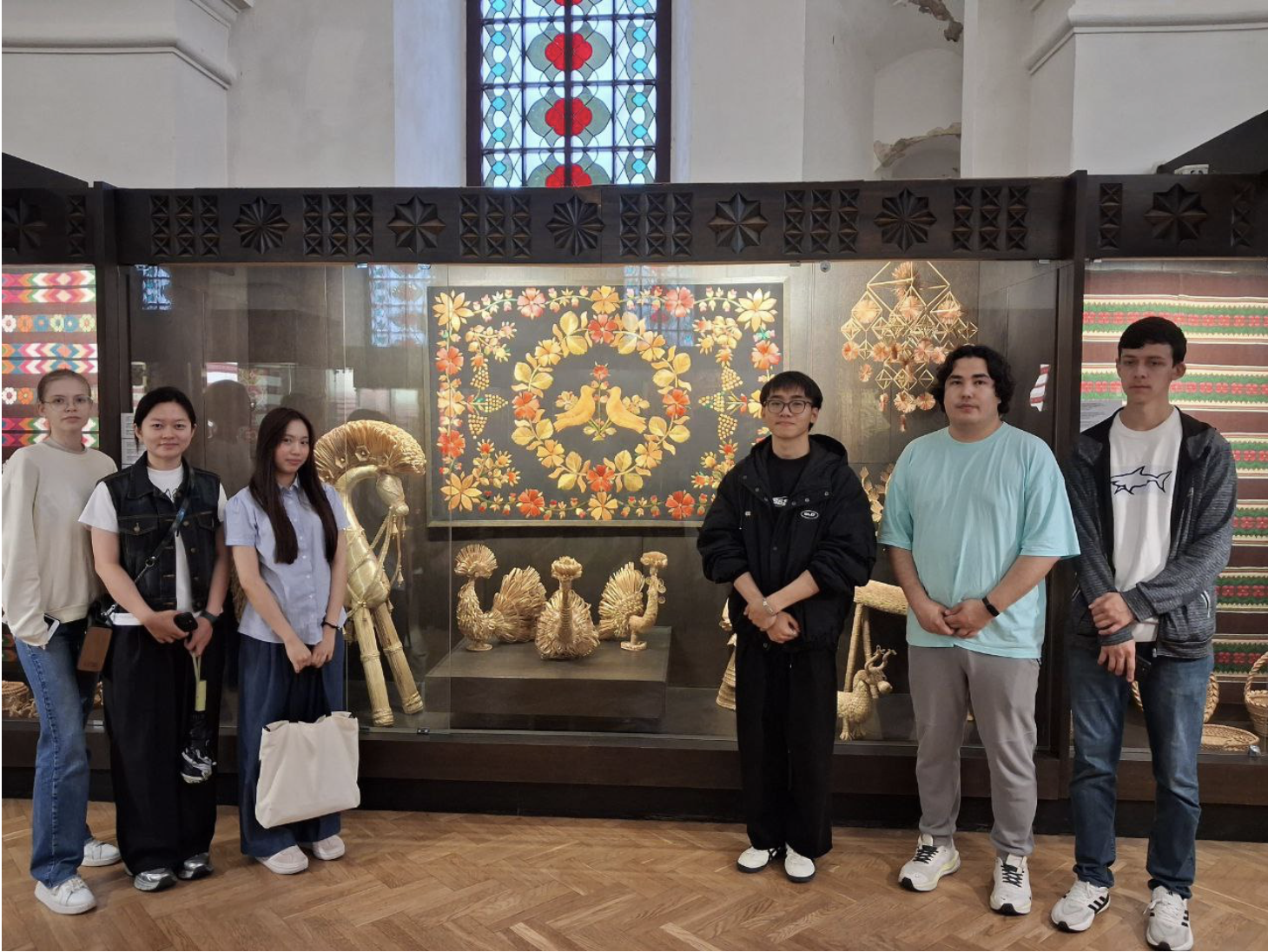 По следам чемпионов: иностранные студенты БГУИР посетили «Раубичи»